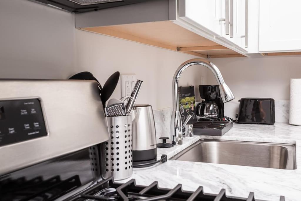 Lovely Studio W Full Kitchen In Heart Of San Diego Exterior foto